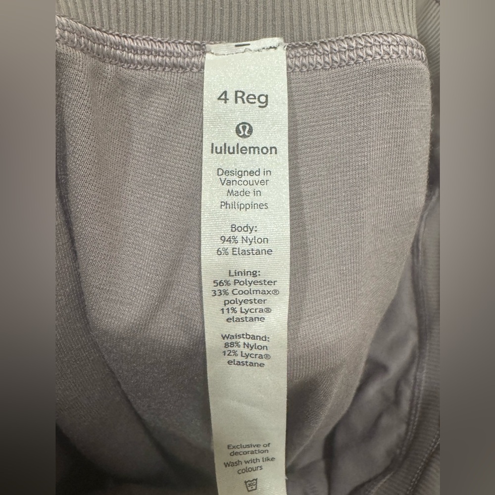 lululemon gray Dance studio pants sz 4 regular mid rise full length retail: $128 - Picture 6 of 16